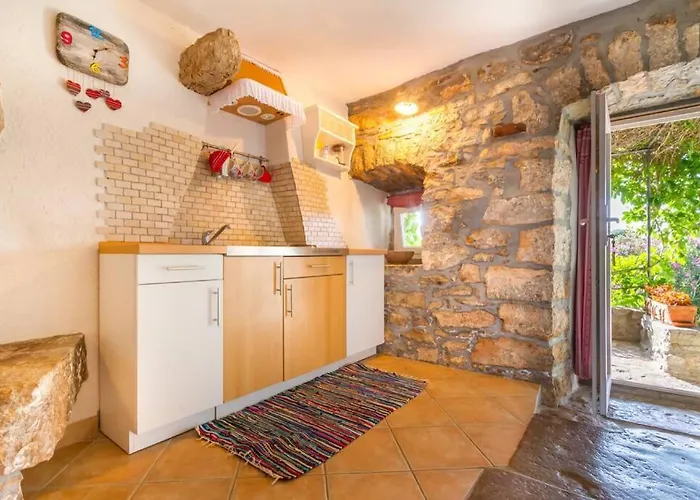 Charming Stone House Ines - Family Holiday In Countryside Feriehus Krk Town