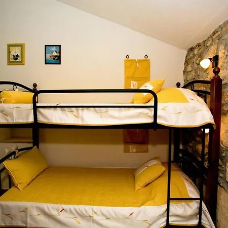 Dom wakacyjny Charming Stone House Ines - Family Holiday In Countryside *
