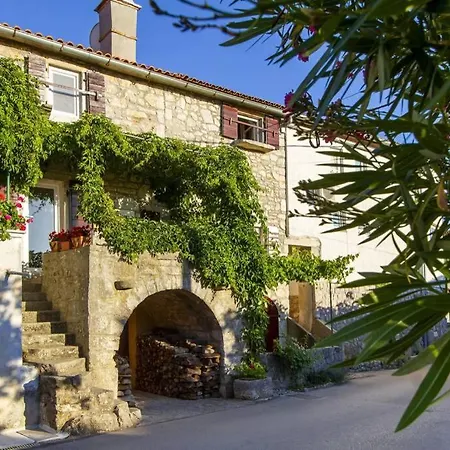 Charming Stone House Ines - Family Holiday In Countryside Dom wakacyjny